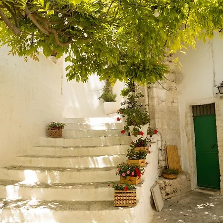 Centro Storico Parcheggio - Casa Di Mamma Lucia אוסטוני